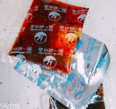 阿寬紅油面皮哪種好吃？幾種味道介紹