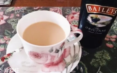 baileys是什么酒？大名鼎鼎的百利甜酒