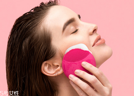 luna洗臉儀分幾種？foreo luna使用說明