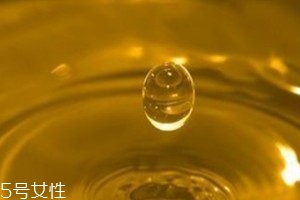 亞麻籽油是冷榨好還是熱榨好 冷榨亞麻籽油最好