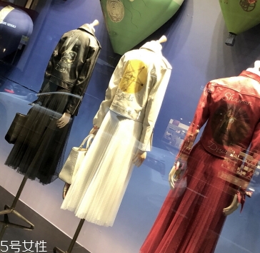 dior迪奧衣服一般多少錢？