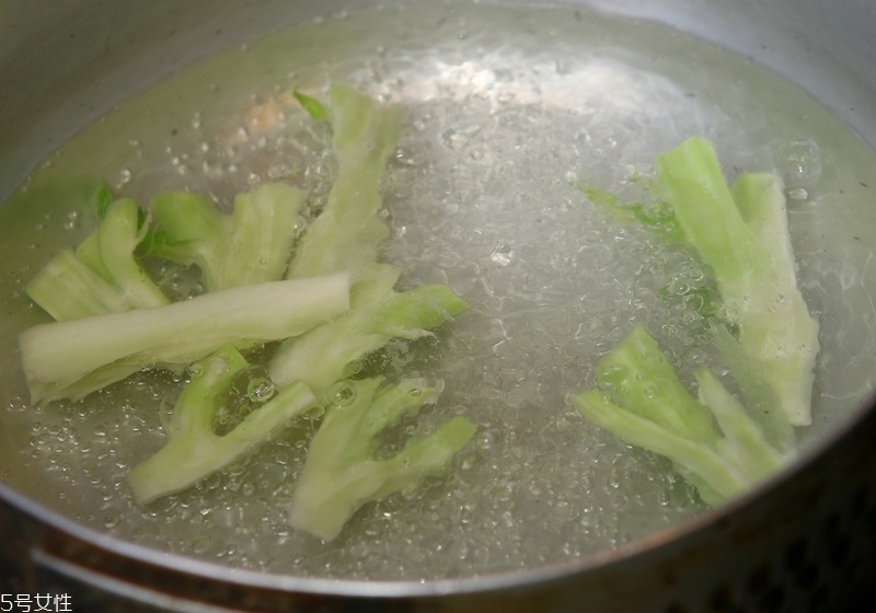 花椰菜的葉子能吃嗎 花椰菜葉子怎么吃