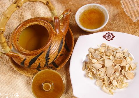 丹參可以長(zhǎng)期泡茶喝嗎 禁忌事項(xiàng)