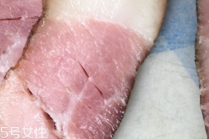 煙熏臘肉會(huì)致癌嗎？別大量吃就行