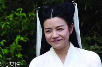 丸子頭適合什么臉型 一秒扎成的超美丸子頭