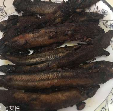 泥鰍會(huì)吃小魚嗎？這個(gè)是不會(huì)的