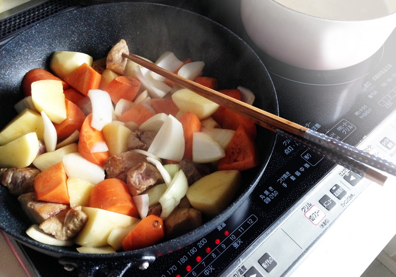 做完飯后腰酸背痛怎么回事