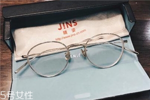 jins眼鏡多少錢？jins眼鏡價格