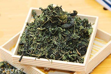 刺五加的好處 刺五加對(duì)人體有什么好處？