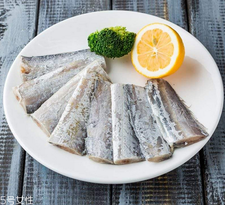 帶魚(yú)能和雞蛋一起吃嗎