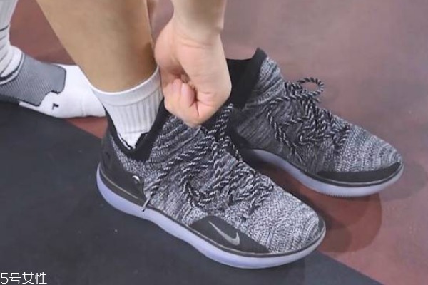 nike kd 11測(cè)評(píng) 杜蘭特11代實(shí)戰(zhàn)表現(xiàn)