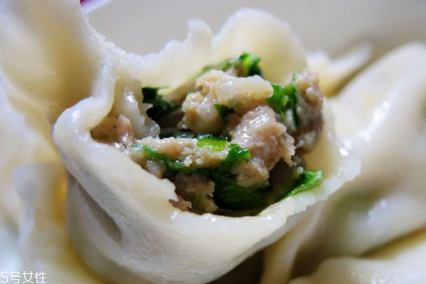 餃子為什么會(huì)裂開(kāi) 是這個(gè)原理