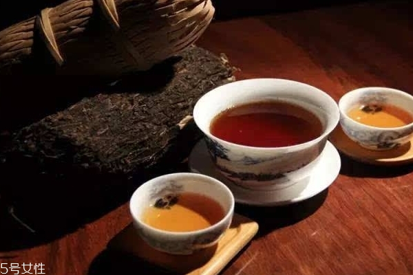 黑茶為什么能助眠 茶氨酸的作用