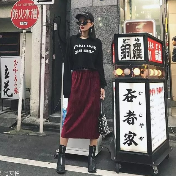 秋冬外套里面穿什么衣服好看 好內(nèi)搭助你時髦整個秋冬