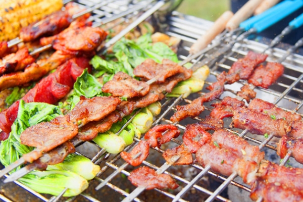 烤肉是中餐嗎 難以界定