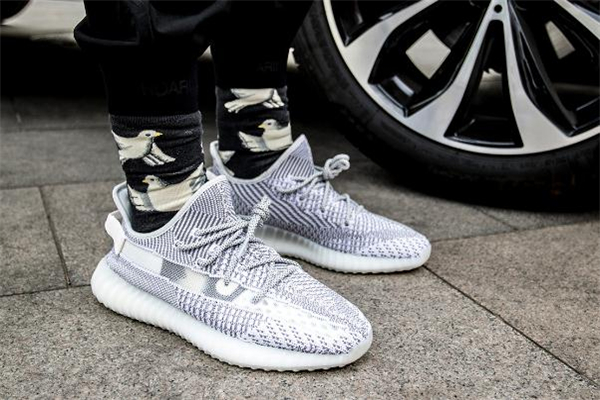 yeezy 350 static怎么預(yù)約 最全搶購攻略