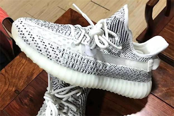 yeezy 350 static怎么預(yù)約 最全搶購攻略