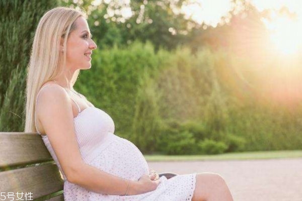 孕婦拉肚子對胎兒有影響嗎 孕婦拉肚子的危害