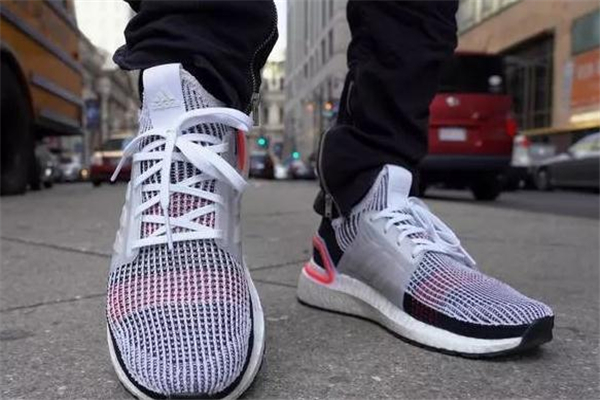 阿迪達斯ub19真假對比 ultraboost19真假鑒定