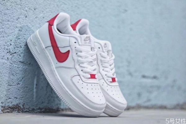 nike air force1夏天穿熱不熱 空軍一號(hào)和aj哪個(gè)檔次高