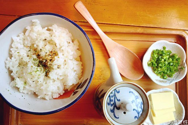 牛油拌飯是哪里的特色 牛油拌飯配方