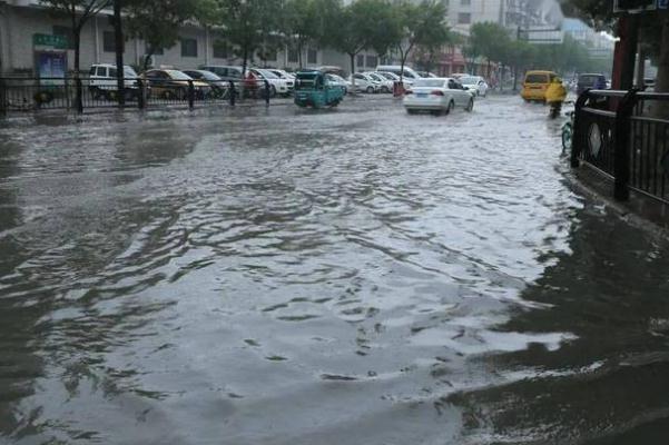 暴雨天氣會影響網(wǎng)絡嗎 暴雨天氣會打雷嗎