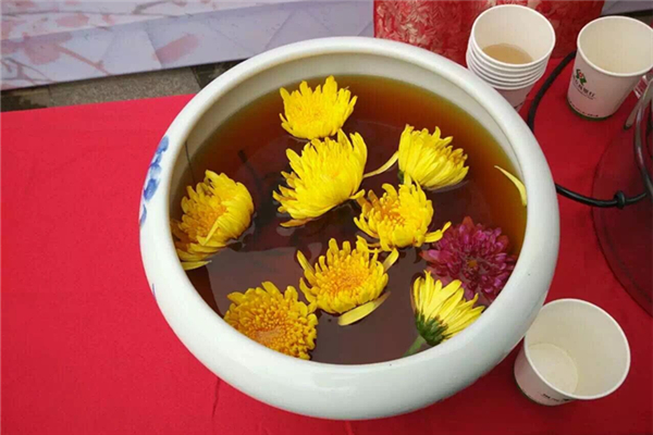 菊花酒是什么味道 菊花酒的制作方法