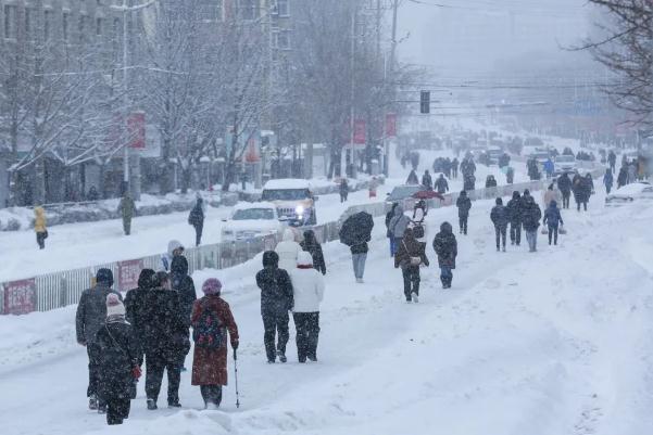 降雪是怎么形成的 降雪46小時(shí)通遼積雪深度破紀(jì)錄