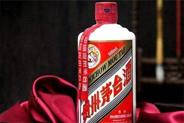 茅臺(tái)酒是什么類型的酒 貴州茅臺(tái)員工人均年薪31萬(wàn)