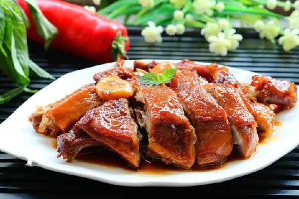 鴨肉是優(yōu)質(zhì)蛋白嗎 鴨肉屬于白肉還是紅肉