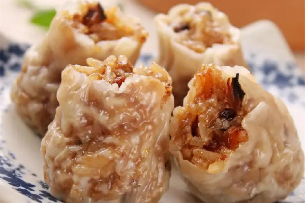 燒麥有點(diǎn)酸是不是變味了 燒麥放一晚上會(huì)壞嗎