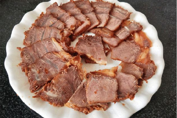 醬牛肉是哪里的特產(chǎn) 醬牛肉屬于腌制食品嗎