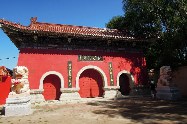 去寺廟是祈福還是祭祀 去寺廟拜菩薩有什么講究